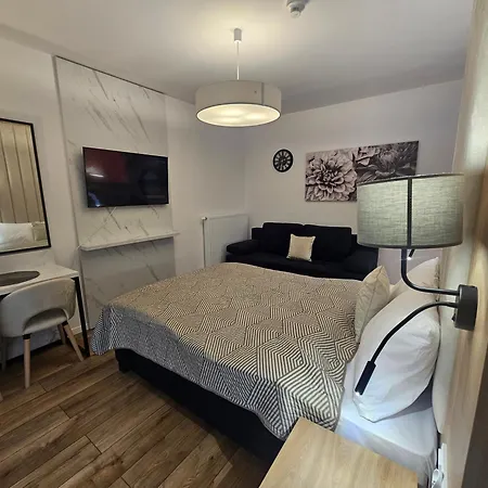 Sense New - Main Station And Center Vratislav