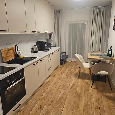 Appartement Sense New - Main Station And Center *