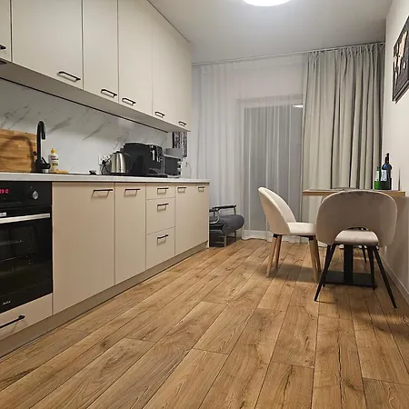 Apartman Sense New - Main Station And Center *