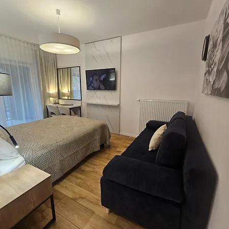 Appartement Sense New - Main Station And Center *