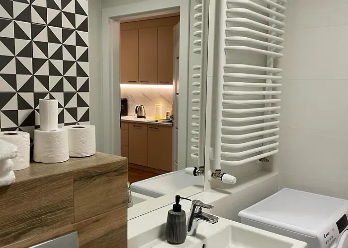 Apartmán Sense New - Main Station And Center