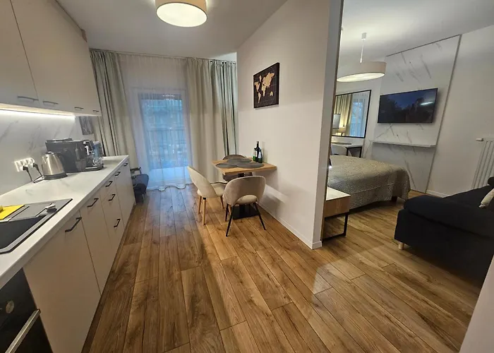 Sense New - Main Station And Center Apartman