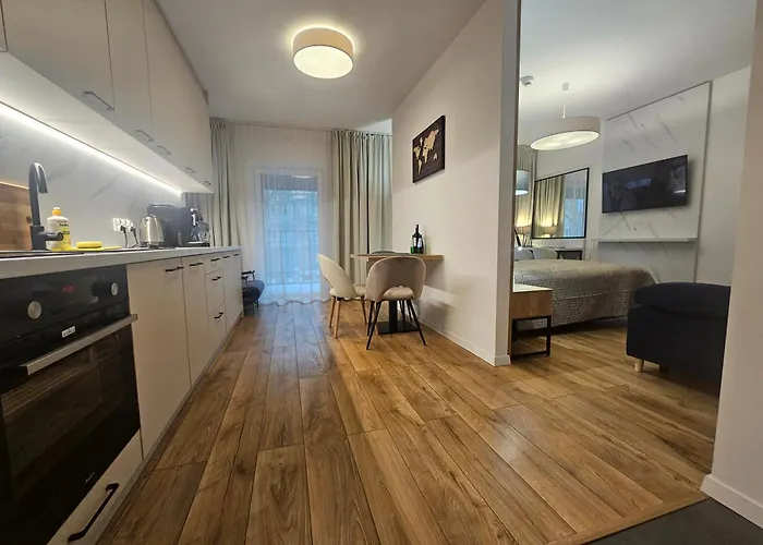 Sense New - Main Station And Center Apartmán *