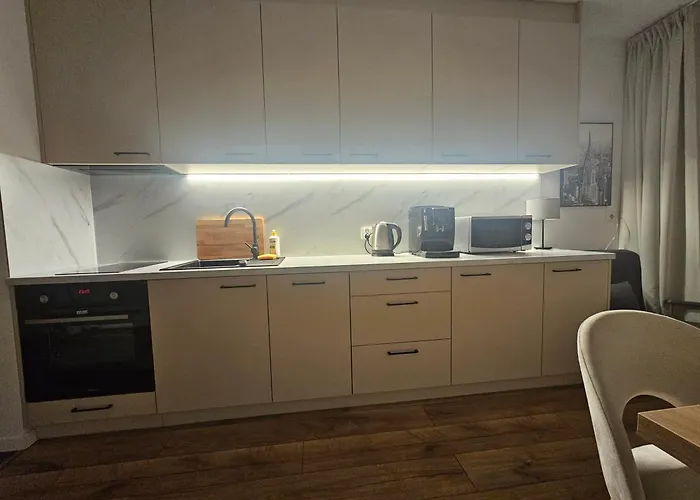 Sense New - Main Station And Center Vratislav