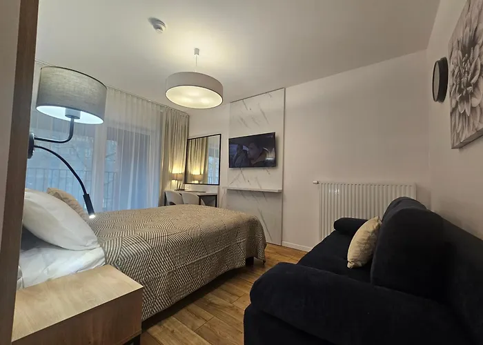 Sense New - Main Station And Center Vratislav