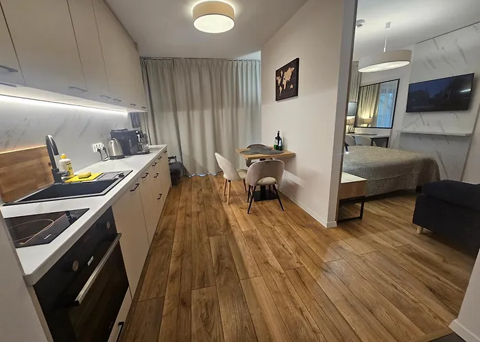 Sense New - Main Station And Center Apartman