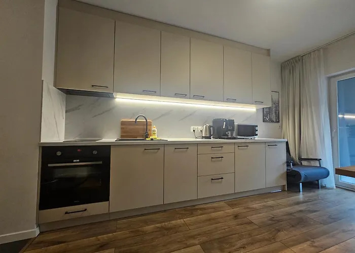 Apartman Sense New - Main Station And Center *