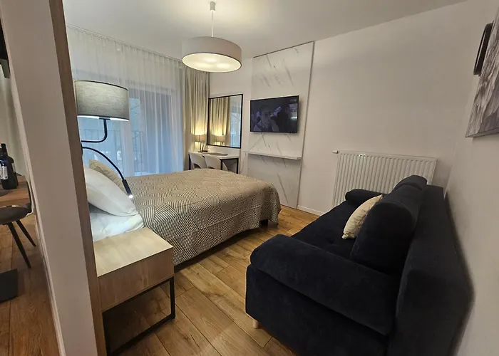 Sense New - Main Station And Center Apartman